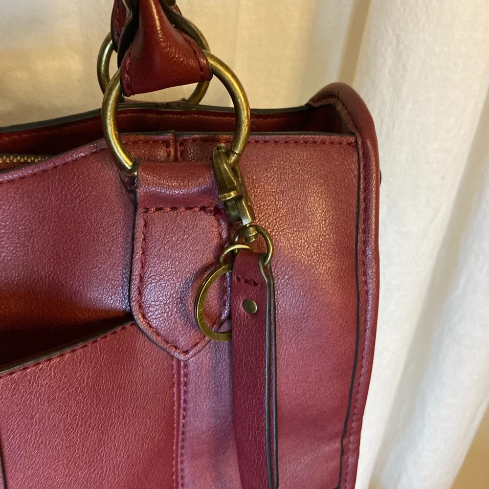 FRYE & Co VINTG BURGANDY Leather Handbag